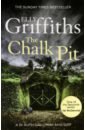 griffiths elly the stranger diaries Griffiths Elly The Chalk Pit