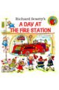 Scarry Richard Richard Scarry's A Day at the Fire Station