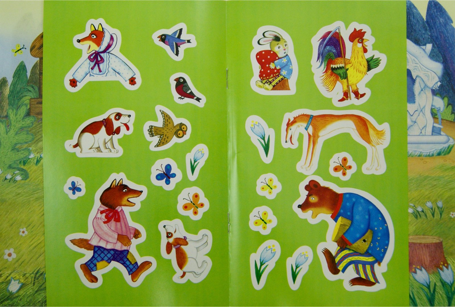 Иллюстрация 1 из 25 для Сказки с наклейками. Заюшкина избушка | Лабиринт - игрушки. Источник: Лабиринт